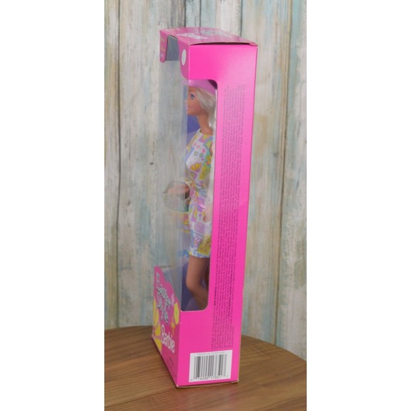 Vintage Barbie Easter Style Special Edition Doll 17651 Mattel 1997 - Picture 4 of 10